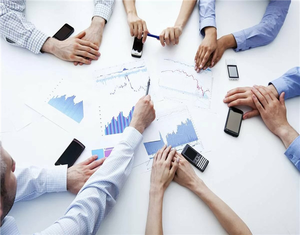 上海嘉定注冊公司后備案，是選一般納稅人還是小規(guī)模納稅人